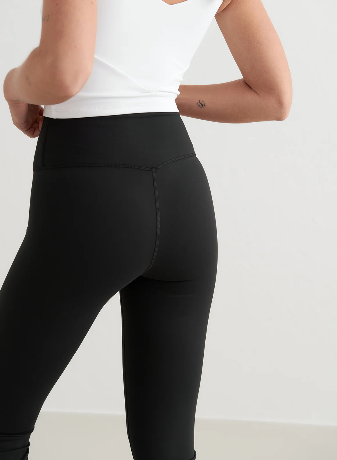 Black Sense Flare Tights - Image 97