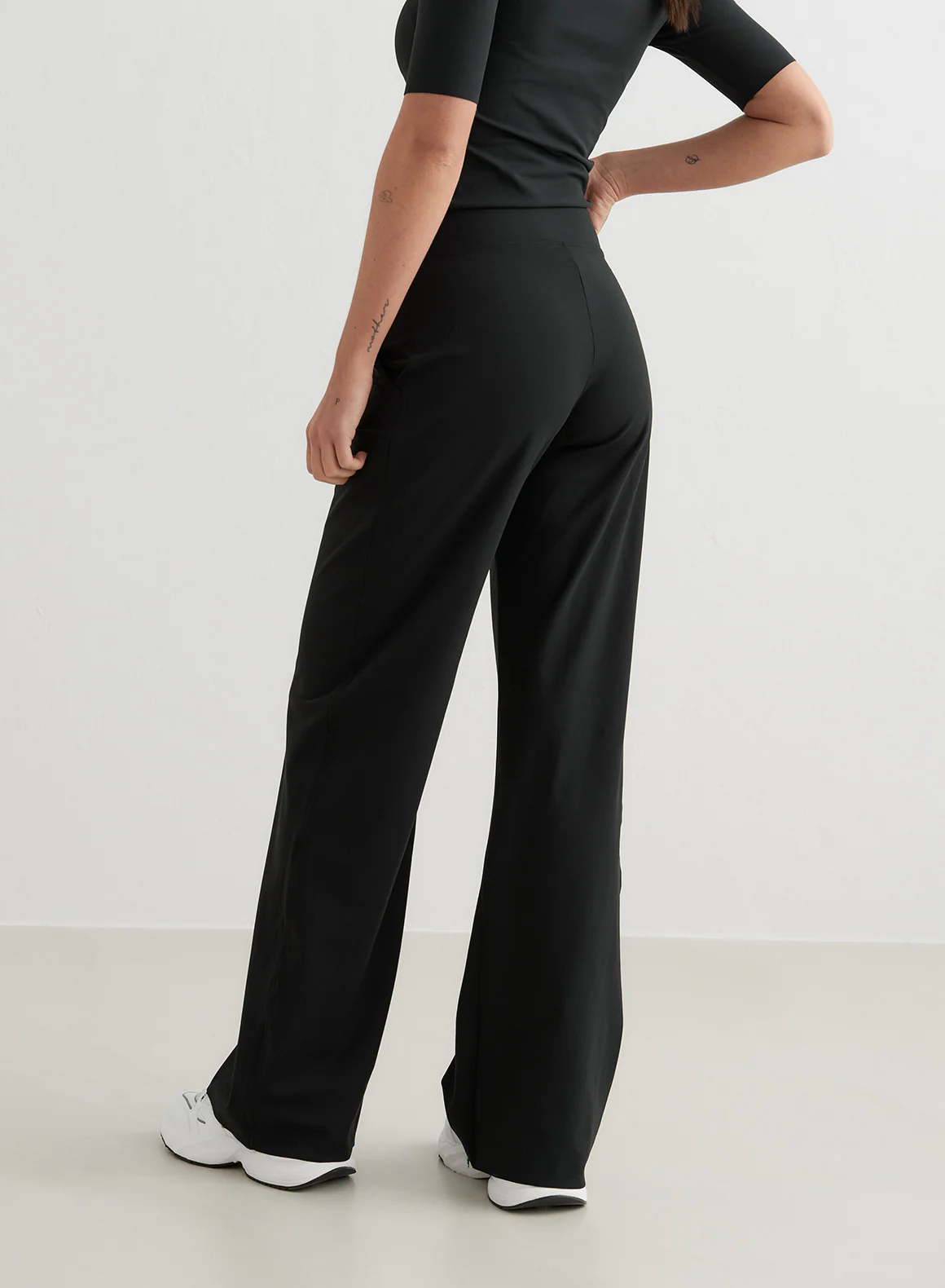 Black Sense Wide Pants - Image 23