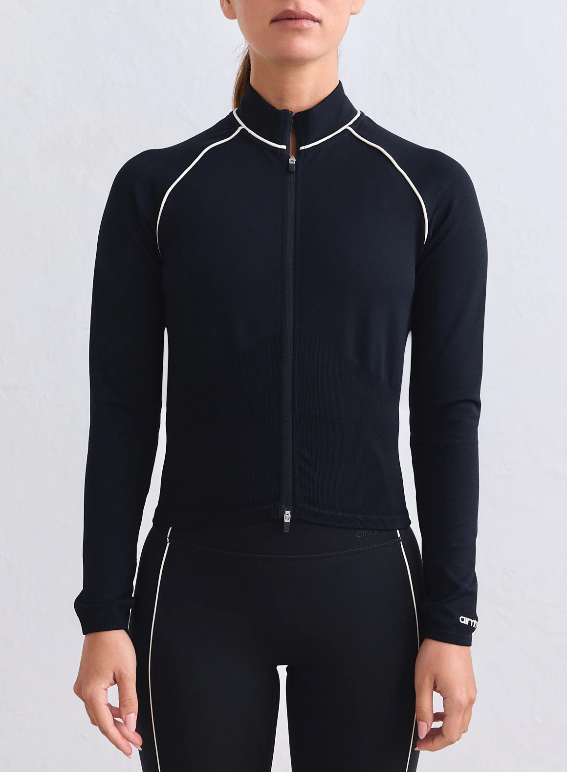 Black Shape Seamless Contrast Zip Jacket - Image 3