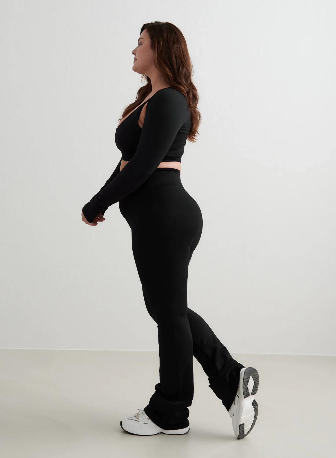 Black Shape Seamless Flare Tights - Image 146