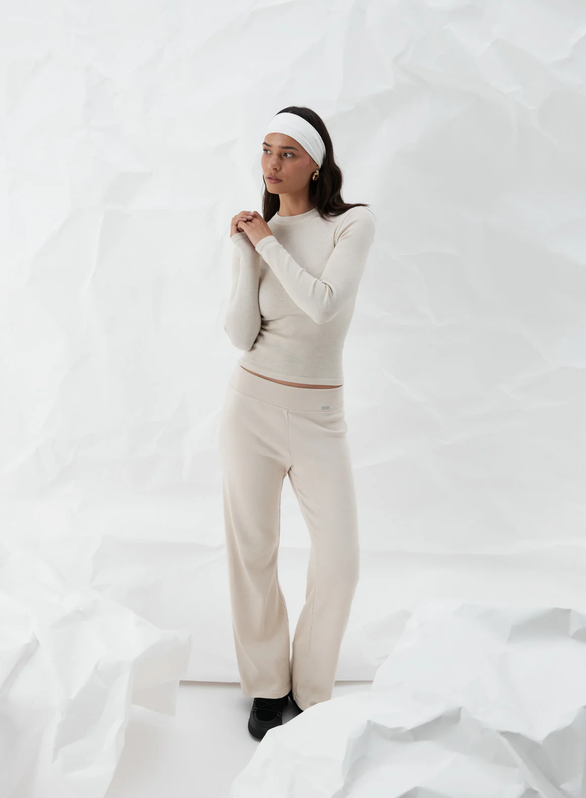 Café Au Lait Ribbed Wool Wide Pants - Image 3