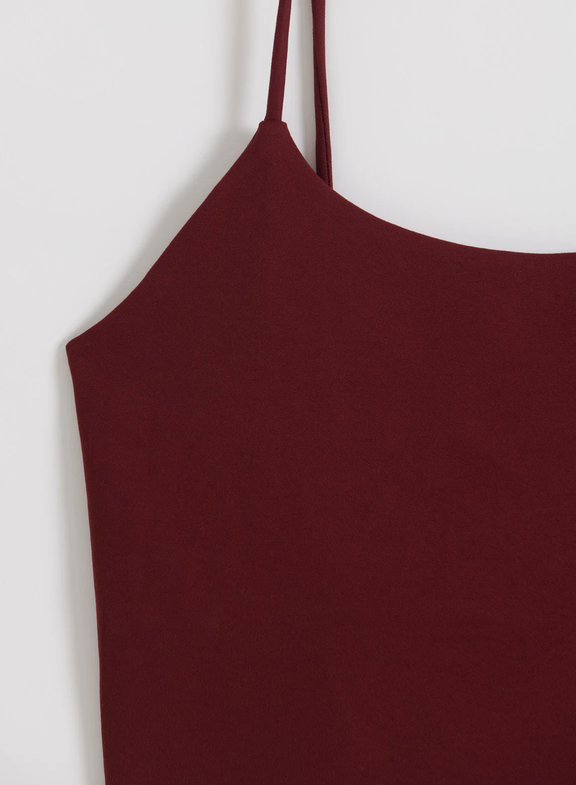 Merlot Shape Seamless Strap Singlet - Image 6
