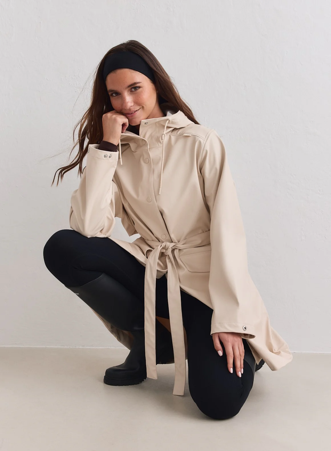 Sand Rain Jacket - Image 2