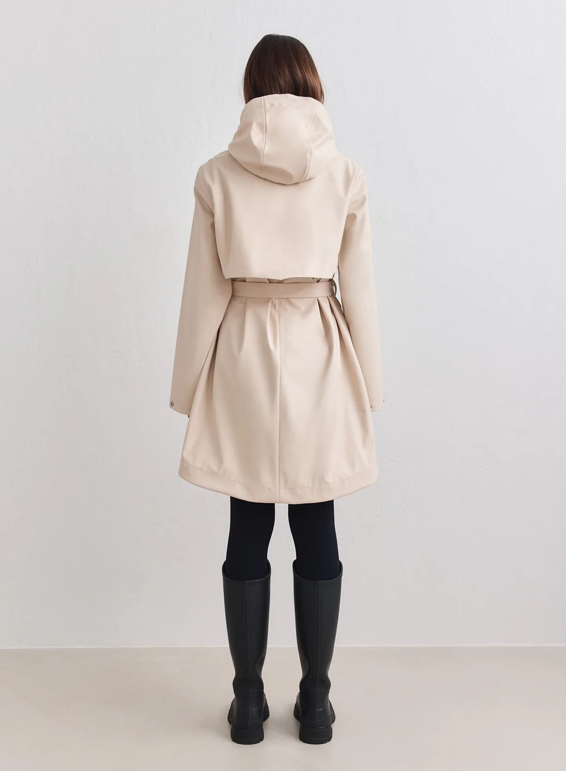 Sand Rain Jacket - Image 5