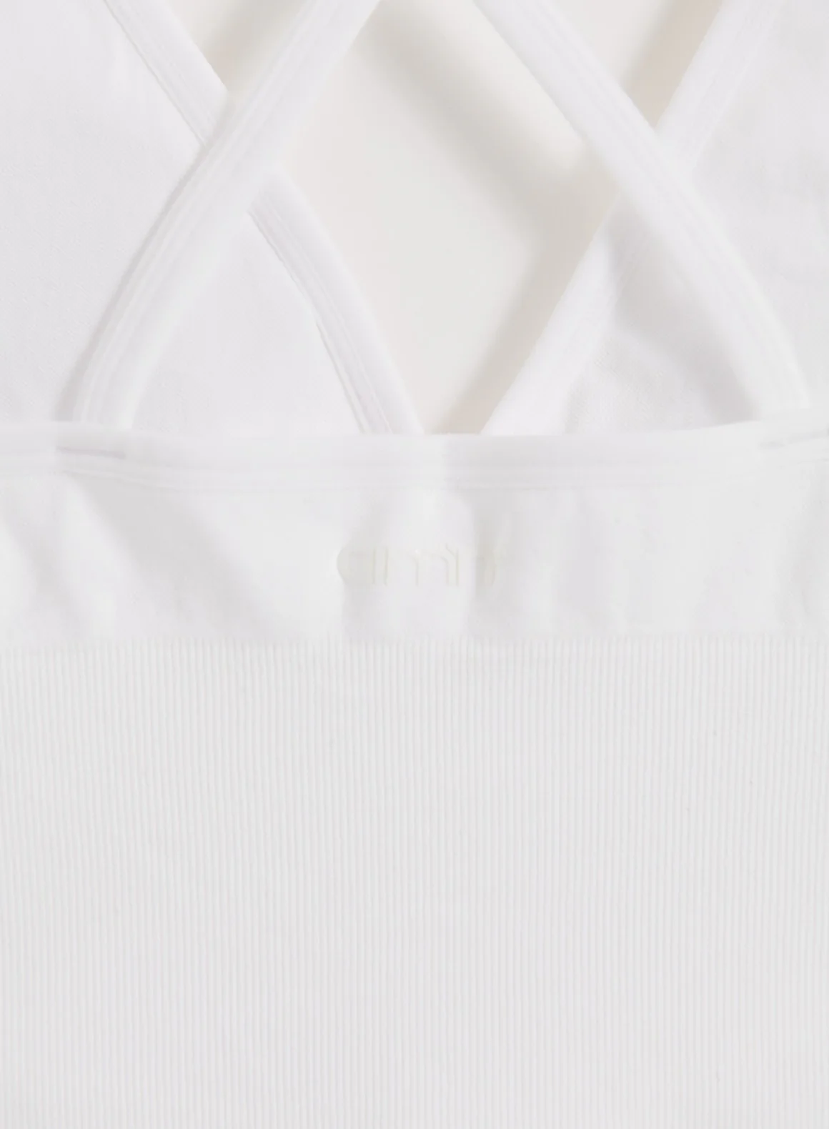 White Shape Seamless Cross Back Bralette - Image 9